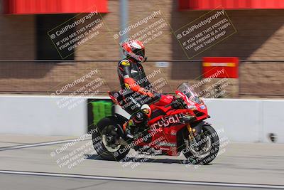 media/Aug-27-2022-Fastrack Riders (Sat) [[c588535105]]/Level 2/Session 1 Start Finish/